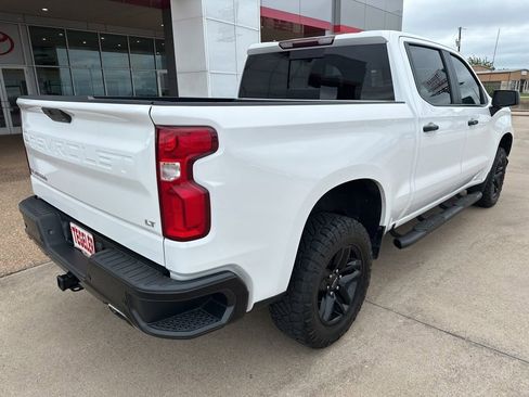 Used 2021 Chevrolet Silverado 1500 LT Trail Boss w/ Convenience Package II AWD/4WD image 8