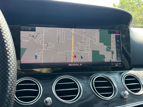 Used 2018 Mercedes-Benz E 300 w/ Premium 1 Package image 31