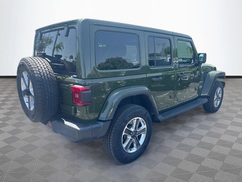Certified 2022 Jeep Wrangler Unlimited Sahara w/ LED Lighting Group AWD/4WD image 6
