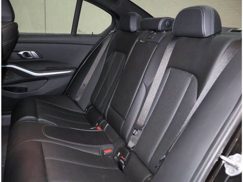 Used 2023 BMW 330i Sedan w/ Premium Package RWD image 15