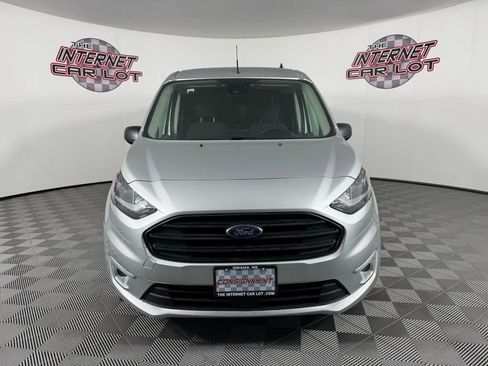 Used 2022 Ford Transit Connect XLT image 2