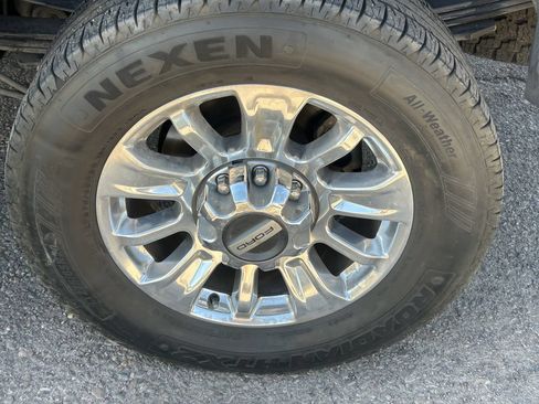 Used 2021 Ford F350 Limited AWD/4WD image 8