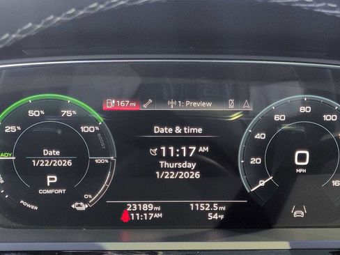 Used 2024 Audi Q8 e-tron Prestige image 35