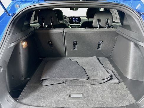 Used 2024 Chevrolet Trax RS w/ Sunroof Package image 28