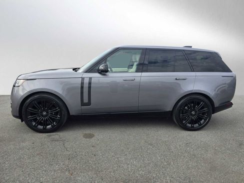 Used 2024 Land Rover Range Rover SE image 6