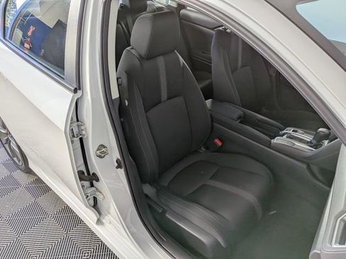 Used 2019 Honda Civic EX image 28