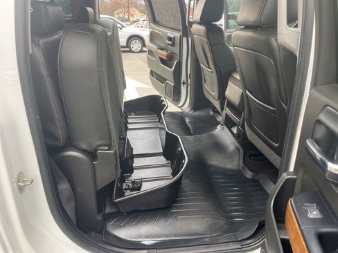 Used 2014 Chevrolet Silverado 1500 LTZ image 18