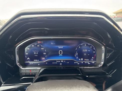 Used 2025 Chevrolet Silverado 2500 LT w/ Convenience Package AWD/4WD image 21