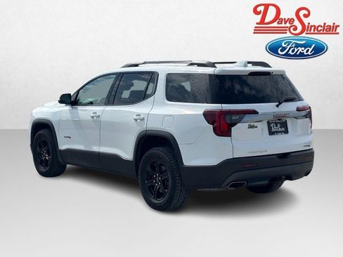 Used 2022 GMC Acadia AT4 w/ Technology Package AWD/4WD image 9