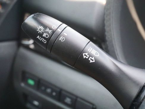 Certified 2023 Nissan Sentra SR w/ SR Premium Package image 24