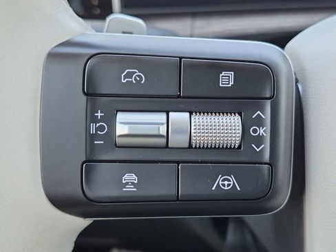 Certified 2025 Hyundai Santa Fe Limited FWD image 25
