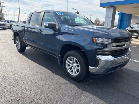 Used 2019 Chevrolet Silverado 1500 LT w/ All-Star Edition image 7