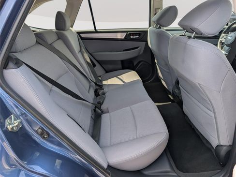 Used 2019 Subaru Outback 2.5i Premium AWD/4WD image 13