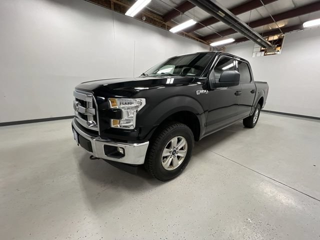Used 2017 Ford F150 XLT AWD/4WD image 4