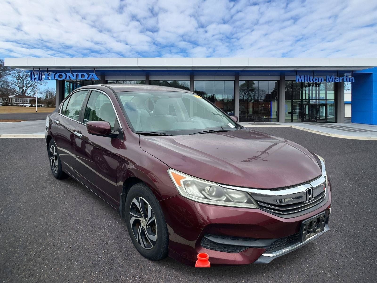 Used 2016 Honda Accord LX image 1