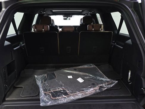 New 2026 Lincoln Navigator L Black Label image 19