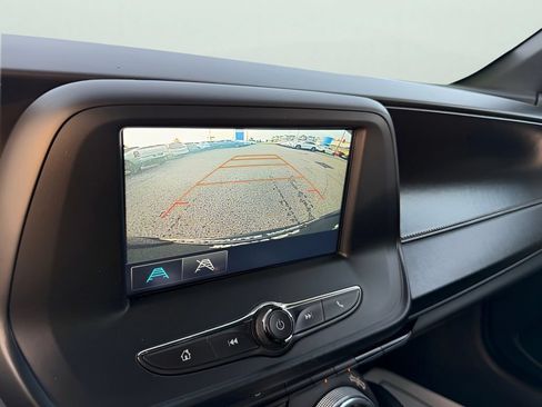 Used 2018 Chevrolet Camaro LS RWD image 22