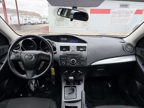 Used 2013 MAZDA MAZDA3 i Sport image 18