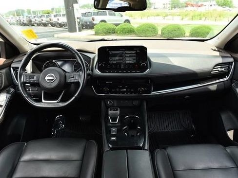 Used 2023 Nissan Rogue SL w/ SL Premium Package FWD image 7