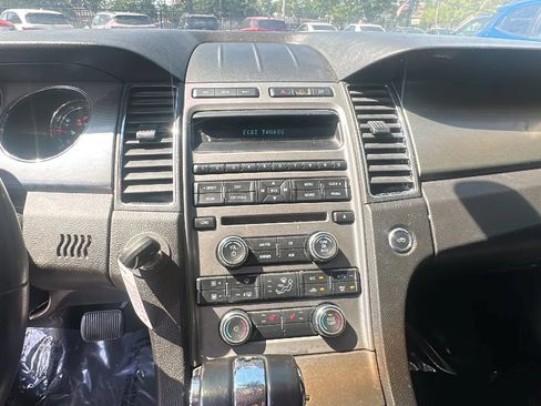Used 2011 Ford Taurus SEL w/ 201A Rapid Spec Order Code FWD image 11