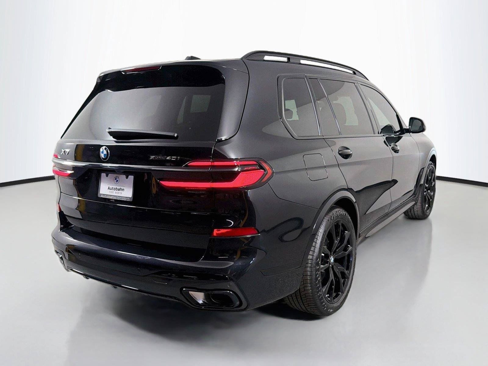 New 2027 BMW X7 xDrive40i w/ M Sport Package AWD/4WD image 5