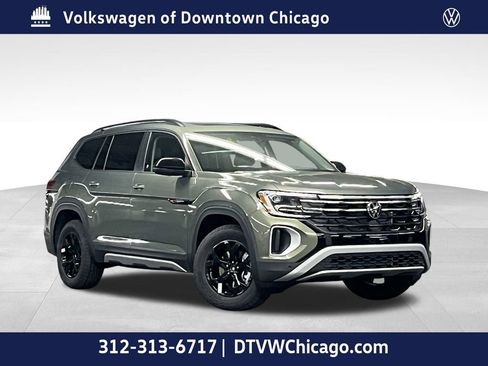 New 2026 Volkswagen Atlas Peak Edition image 1