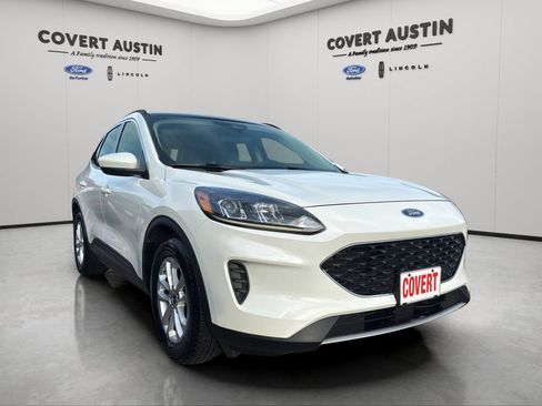 Certified 2020 Ford Escape SE FWD image 7