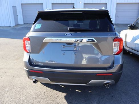 Certified 2023 Ford Explorer Limited image 17