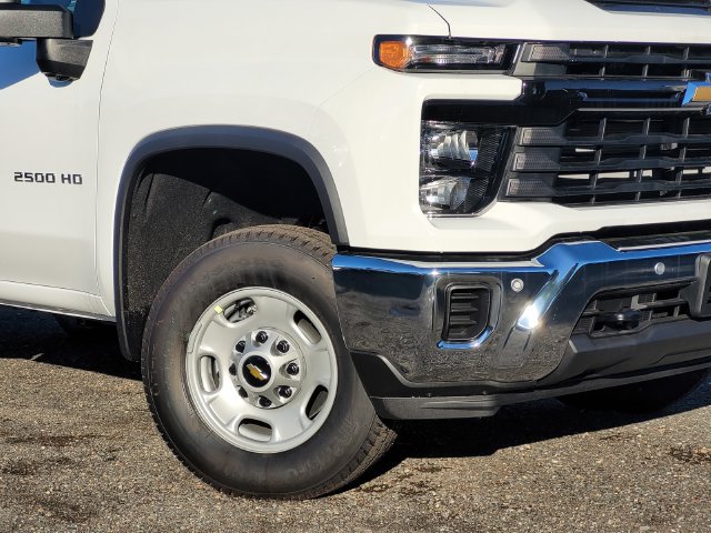Used 2025 Chevrolet Silverado 2500 W/T w/ WT/CX Safety Package RWD image 3