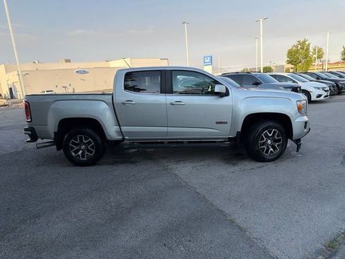 Used 2018 GMC Canyon All Terrain w/ Trailering Package AWD/4WD image 8