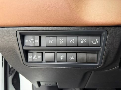 New 2026 Toyota Tundra 1794 Edition AWD/4WD image 17