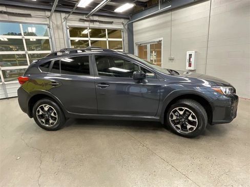 Used 2019 Subaru Crosstrek 2.0i Premium image 6