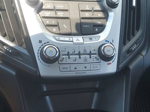 Used 2014 Chevrolet Equinox LT w/ Power Convenience Package FWD image 17