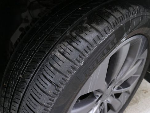 Used 2019 Jeep Cherokee High Altitude image 31