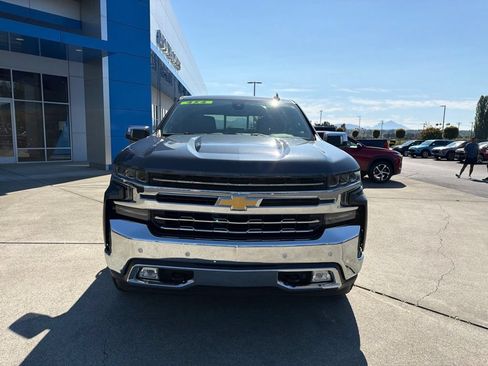 Used 2021 Chevrolet Silverado 1500 LTZ w/ LTZ Premium Package AWD/4WD image 9
