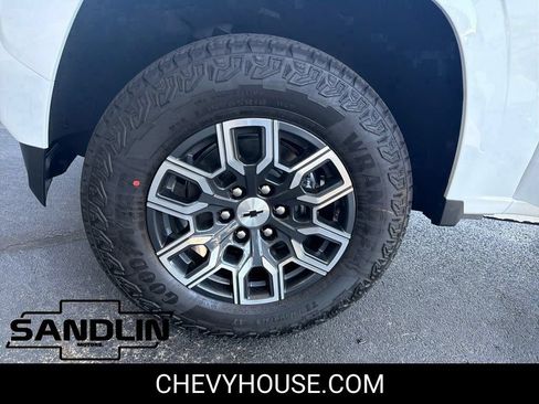 New 2026 Chevrolet Colorado Z71 w/ Z71 Convenience Package 2 AWD/4WD image 27