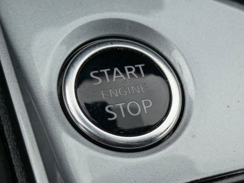 Used 2025 Nissan Altima 2.5 SV FWD image 26