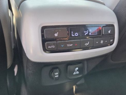 Used 2021 Hyundai Palisade SEL w/ Premium Package image 15