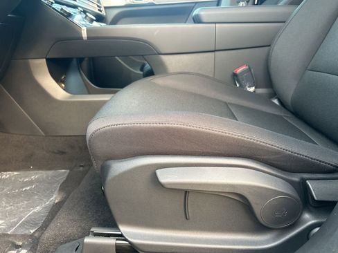 New 2026 Hyundai Santa Fe SE FWD image 11