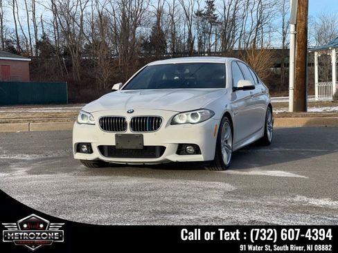 Used 2015 BMW 535i xDrive Sedan AWD/4WD image 3