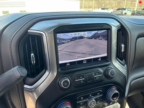 Used 2022 Chevrolet Silverado 1500 LTZ w/ LTZ Premium Package image 19