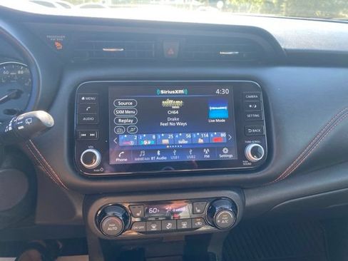 Used 2023 Nissan Kicks SR w/ SR Premium Package FWD image 16