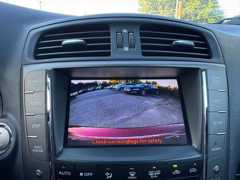 Used 2011 Lexus IS 250C w/ Luxury Pkg RWD image 31