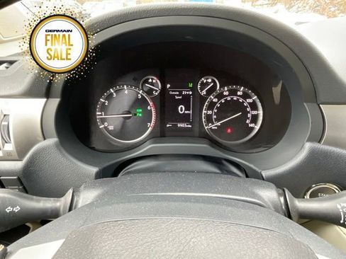 Used 2023 Lexus GX 460 Premium image 15