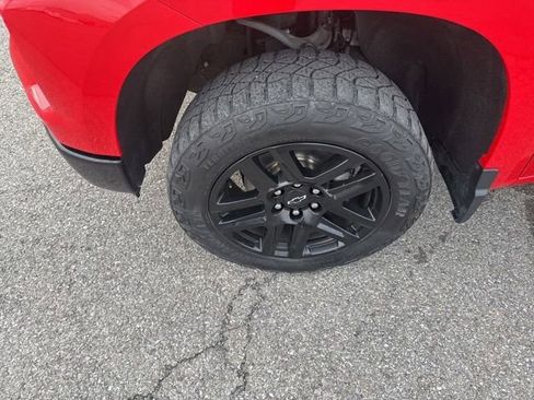 Used 2022 Chevrolet Silverado 1500 LT Trail Boss w/ Protection Package image 9