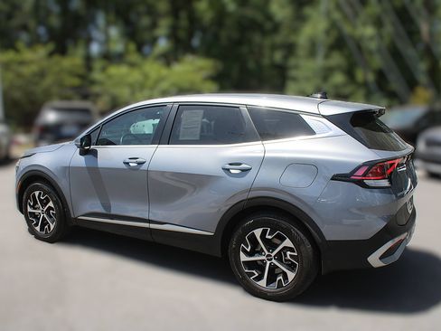 Certified 2024 Kia Sportage EX FWD image 6