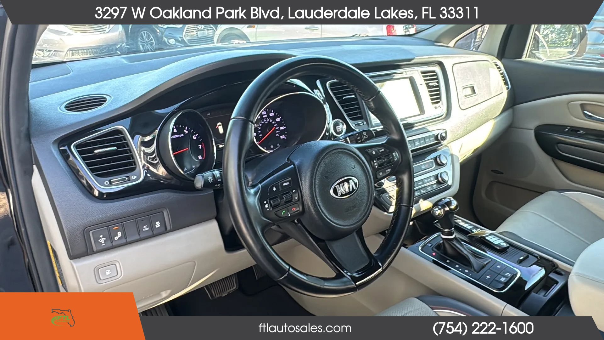 Used 2016 Kia Sedona SX FWD image 41