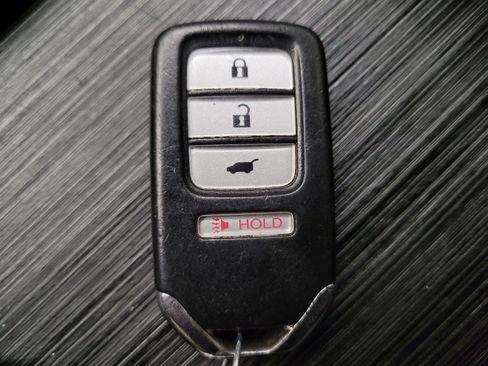 Used 2017 Honda Pilot LX image 32