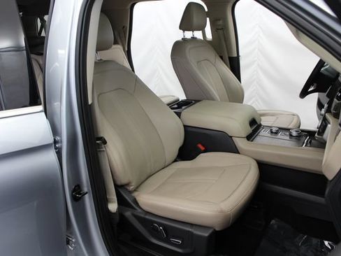 Used 2023 Ford Expedition Max Limited AWD/4WD image 35