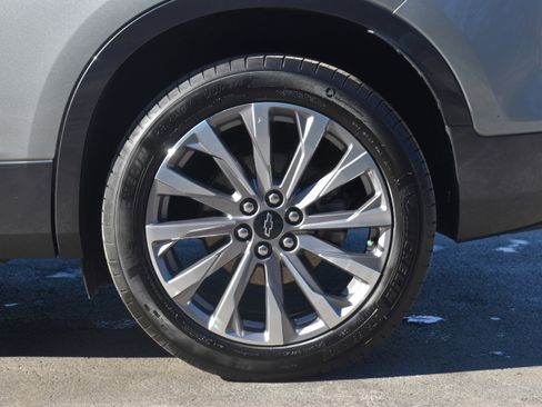 Used 2023 Chevrolet Blazer Premier image 39